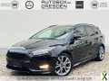 Foto Ford Focus ST-Line 1.5 EcoBoost +CAM+Sync3+WiPa+PDC+