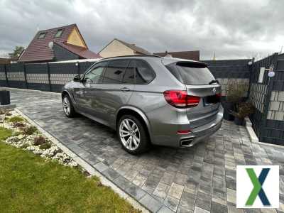 Foto BMW X5 xDrive40d -