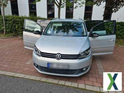 Foto Volkswagen Touran 1.6 TDI Comfortline AHK+Touch+7-Sitzer