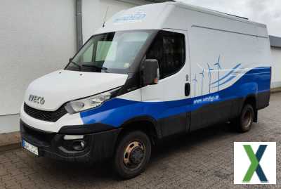 Foto Iveco Daily 35C17 mit Zwillingsbereifung und 3,5t AHK