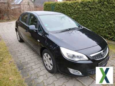 Foto Opel Astra J 1.4 l Klima 5türig