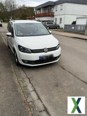 Foto VW Touran Auto wird zum Verkauf angeboten