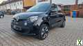 Foto Renault Twingo Dynamique SCe 70 mit 2 DIN Radio und AHK