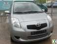 Foto Toyota Yaris Style 1,0-l-VVT-i