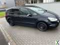 Foto Ford S-Max 2,0 TDCi 103kW DPF Titanium