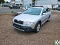 Foto Skoda Octavia Combi 2.0 TDI PDC DPF 4x4 Scout Scout