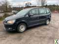 Foto VW Touran 1.6 TDI,Klima,Sitzheizung,TÜV 07-24,5 Sitzer,usw.