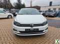 Foto Volkswagen Polo VI Highline NAVI