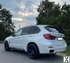 Foto BMW X5 M50d: Kraftvoll, Stilvoll, Einzigartig