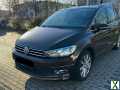 Foto Volkswagen Touran 2.0 TDI SCR DSG Highl Navi Panor 7 Sitze