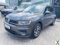 Foto Volkswagen Tiguan 2.0 TDI * 150 PS * Assistenz Pakete *