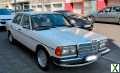 Foto Mercedes w123 230E 1983 mit klima und 5 gang