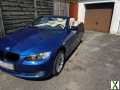 Foto BMW 320i Cabrio - Blau mit Beigen Innenraum