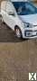 Foto Volkswagen 1.0 TSI BlueMotion Technology high up! Panoramad