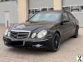 Foto Mercedes-Benz E 320 CDI V6 Avantgarde Sportpaket