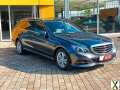 Foto Mercedes-Benz E 220 T-Modell Standheizung AHK orthopäd. Sitze