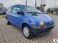 Foto Renault Twingo / Automatik / Allwetter / wenig Kilometer