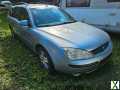 Foto Ford Mondeo 1,8 Ghia 125 PS