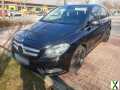 Foto Mercedes-Benz B 180 BlueEFFICIENCY -