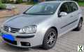 Foto Volkswagen Golf 1.6 Trendline Trendline