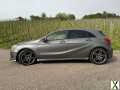 Foto Mercedes-Benz A 180 AMG Sport BlueEFFICIENCY