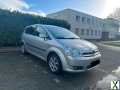 Foto toyota coroll verso 1.8 7 sitzer