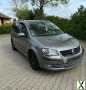 Foto Volkswagen Touran Benzin.