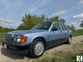 Foto MERCEDES W201 OLDTIMER 190er Baby-Benz blau TOP