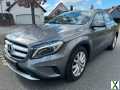 Foto Mercedes GLA 200 7G-DCT Style