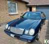 Foto Mercedes Benz W210 E320 Elegance Xenon PDC Alu Tüv + Service neu