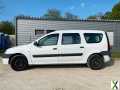 Foto Dacia Logan mit Mini-Camper-Ausbau