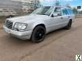 Foto Mercedes W124 S124 300T TD Turbodiesel 4matic 7 Sitzer OM603