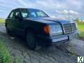 Foto Mercedes-Benz 200E - TÜV 06/2025 AHK Schiebedach 8-fach bereift