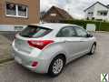 Foto Hyundai i30 blue 1.4 Classic Classic