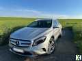 Foto Mercedes-Benz GLA 180 Urban - Topzustand - wenig gefahren