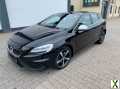 Foto Volvo V40 D3 R Design Diesel, 150 PS