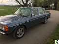 Foto Mercedes-Benz W123 300D