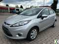 Foto Ford Fiesta Trend/Klima/Aux/8Fachbereift