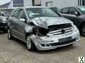 Foto Mercedes-Benz B 200 B -Klasse/Teilleder/PDC/Klima/1.Hand