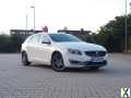 Foto Volvo V60 T4 Powershift Summum