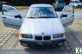 Foto BMW E36 316i Compact