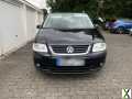 Foto Volkswagen Touran 2,0TDI AUTOMATIK