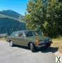 Foto Mercedes W123 230E Oldtimer, Mangogrün, der Bergdoktor