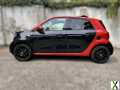 Foto Smart ForFour 0.9 66kW - schwarz/rot, Faltdach, Leder