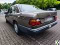 Foto Mercedes W124 e260 Automatik 1.Hand DIN Kennzeichen Motor überhol