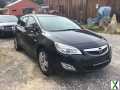 Foto Opel Astra J Sports Tourer 150 Jahre Opel