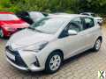 Foto Toyota Yaris Comfort Klima /Navi/R-Kamera 1.Hand