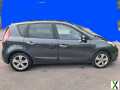 Foto Renault megane Grand Scenic 1,9 dci 131 PS/Kleiner Schaden links