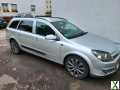 Foto Opel Astra H Caravan 1,9 l Diesel Z19DT MOTORSCHADEN