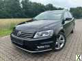Foto Volkswagen Passat Variant R-Line BlueMotion